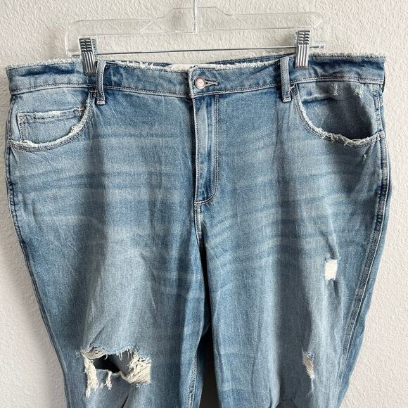 New Hollister Curvy Mom Jeans Women's 21 Long High Rise Distressed Plus Size - Picture 2 of 8